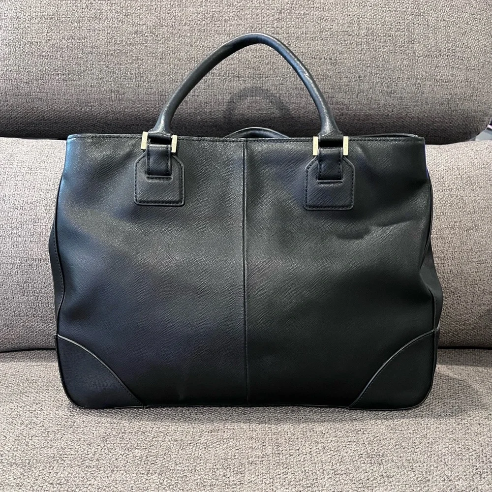 Authentic Tory Burch Large Saffiano Leather Tote - Picture 3 of 15